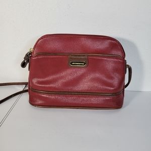 Small Red leather Liz Claiborne Shoulder/cross body purse 9" long 7" tall